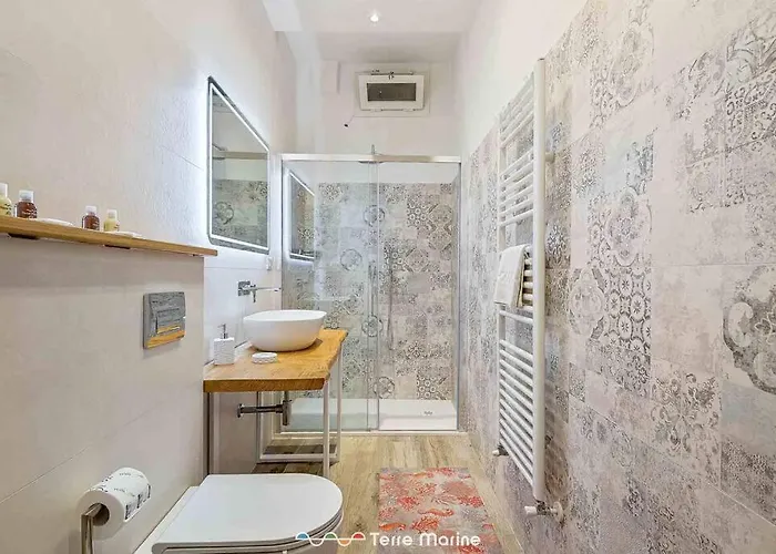 Xx Di Mare, Terre Marine Daire